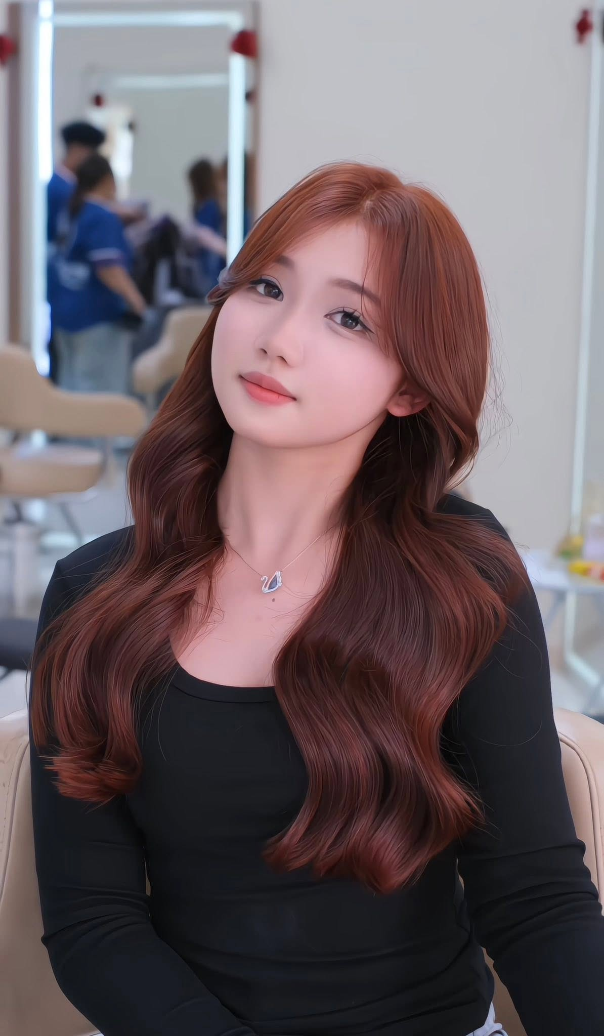 Tóc nâu đỏ uốn sóng tại N HAIR STUDIO