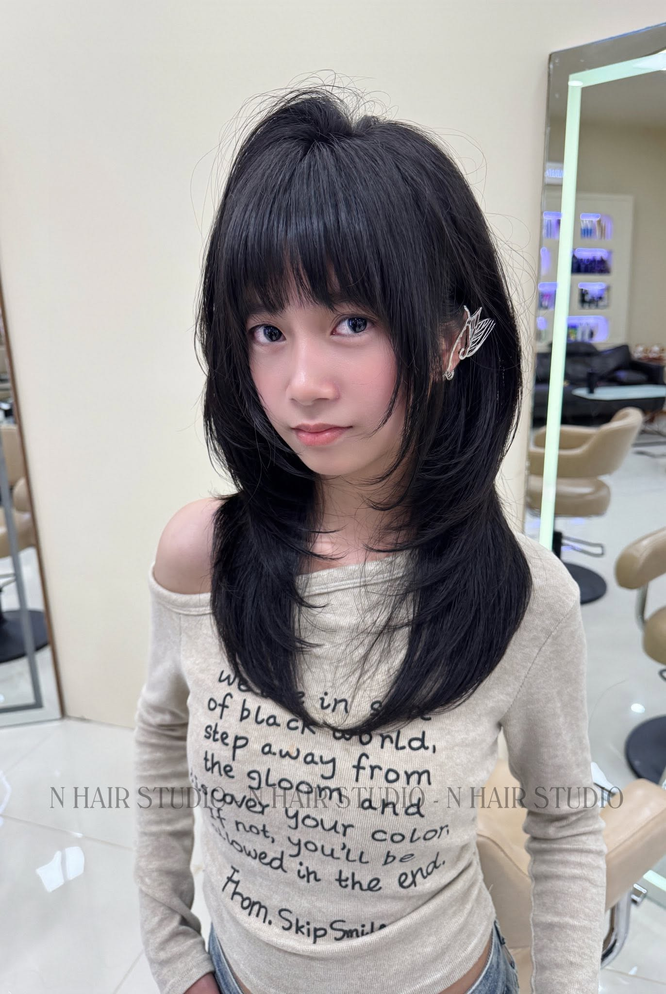 Kiểu tóc layer đen với mái bằng tại N HAIR STUDIO